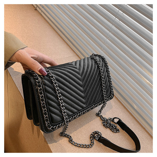 Embroidered thread chain portable small square bag shoulder bag